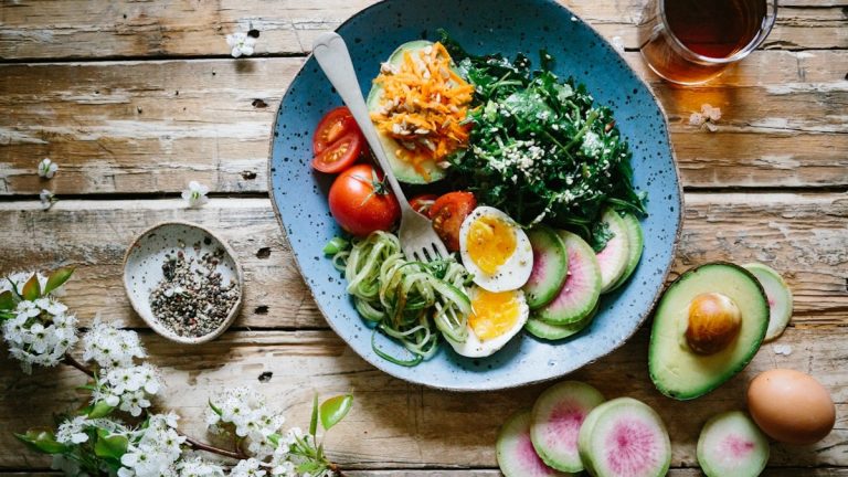 Alimentos esenciales para una dieta equilibrada